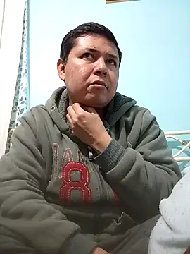 Snapshot of rgh11 chatting on 2, 12, 2025 rgh11 online show from 2, 12, 2025