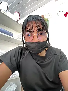 Kyra  Rose online show from 20, 12, 2025