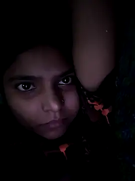 Antique-stickchart-couple online show from 8, 10, 2025