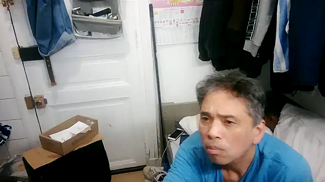 Snapshot of masculado69 chatting on 22, 12, 2025 masculado69 online show from 22, 12, 2025