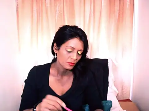 Indianpeaches online show from 2, 10, 2025