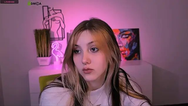 luna tin online show from 24, 11, 2025