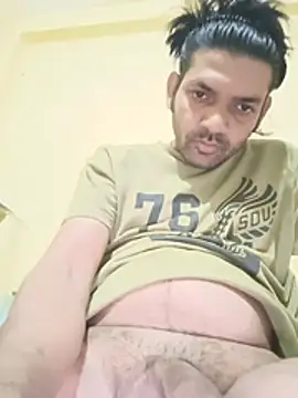 Snapshot of Sonukumar202000 chatting on 28, 5, 2026 Sonukumar202000 online show from 28, 5, 2026