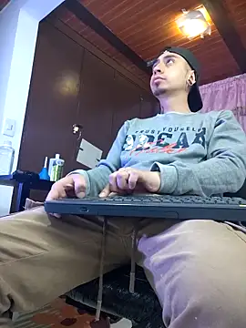 Snapshot of abnerdam01 chatting on 15, 10, 2025 abnerdam01 online show from 15, 10, 2025