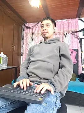 Snapshot of abnerdam01 chatting on 21, 10, 2025 abnerdam01 online show from 21, 10, 2025