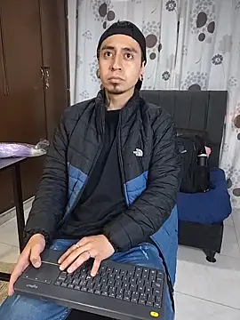 Snapshot of abnerdam01 chatting on 5, 11, 2025 abnerdam01 online show from 5, 11, 2025