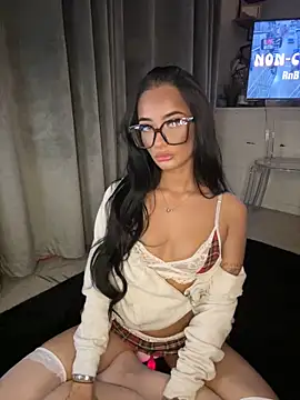 Spicy-Rosie20 online show from 17, 2, 2026