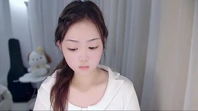 YUANYUAN-A online show from 4, 12, 2025