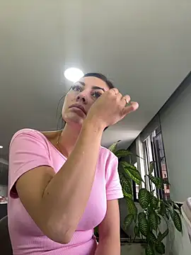 Isabellaa Palacios online show from 4, 5, 2026