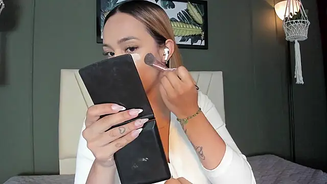 nikolevoshkie  online show from 11, 4, 2026