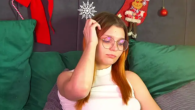 BellaMarebelle online show from 14, 12, 2025