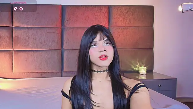 Snapshot of Slenna_Moon chatting on 24, 5, 2026 Slenna Moon online show from 24, 5, 2026