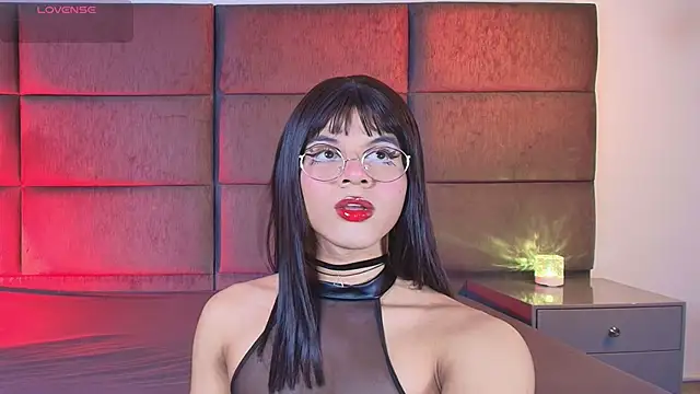 Snapshot of Slenna_Moon chatting on 22, 5, 2026 Slenna Moon online show from 22, 5, 2026