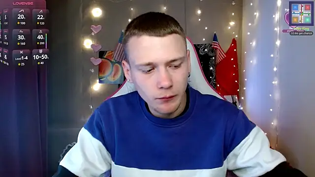 Snapshot of Xavier_Night81 chatting on 5, 10, 2025 Xavier Night81 online show from 5, 10, 2025