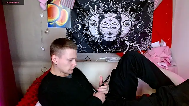 Snapshot of Xavier_Night81 chatting on 21, 10, 2025 Xavier Night81 online show from 21, 10, 2025