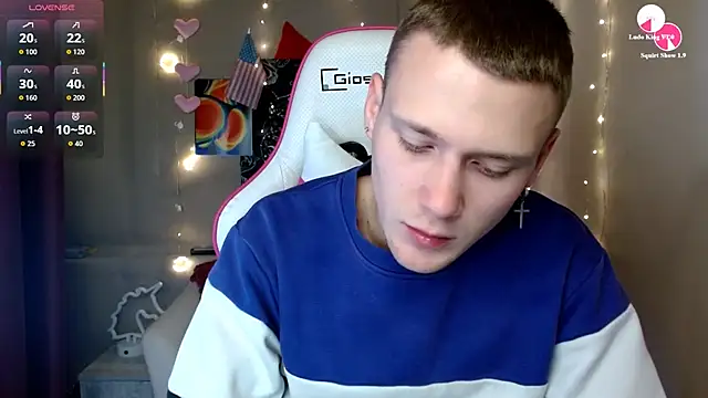 Snapshot of Xavier_Night81 chatting on 4, 10, 2025 Xavier Night81 online show from 4, 10, 2025