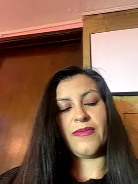 FatimaMyers online show from 28, 9, 2025