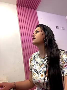 FatimaMyers online show from 10, 9, 2025