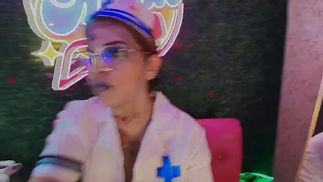 Skylar  Desire online show from 9, 10, 2025