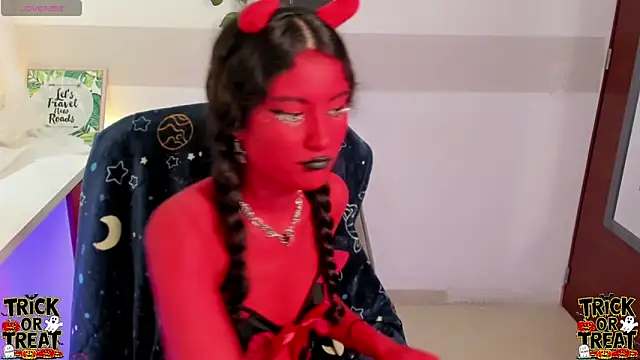 Krysten Riter online show from 31, 10, 2025