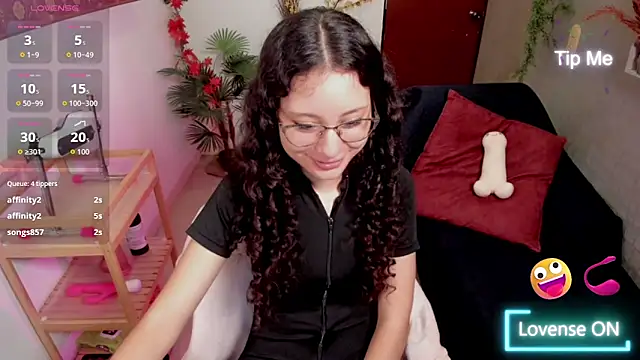 Krysten Riter online show from 2, 6, 2026