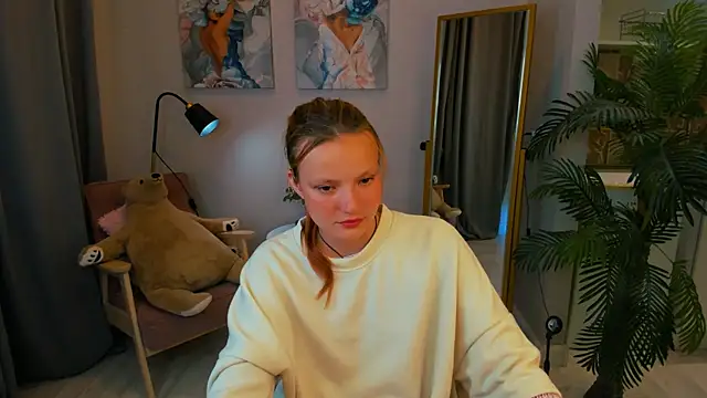 Snapshot of Ginger_Emma chatting on 11, 9, 2025 Ginger Emma online show from 11, 9, 2025