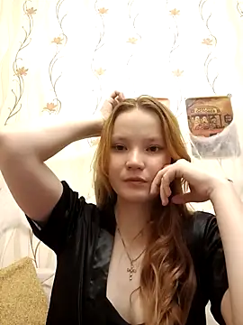 Ginger Emma online show from 4, 11, 2025