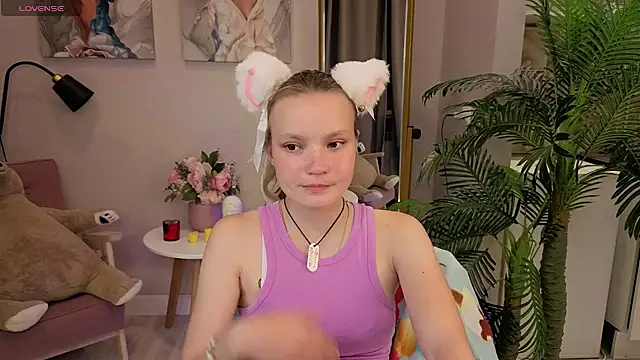 Snapshot of Ginger_Emma chatting on 21, 9, 2025 Ginger Emma online show from 21, 9, 2025