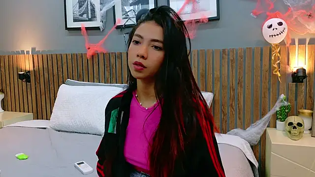 luna roja25 online show from 29, 10, 2025