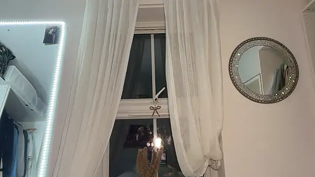 KayleeBella online show from 8, 1, 2026