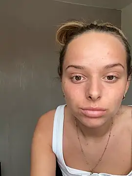 KayleeBella online show from 12, 4, 2026