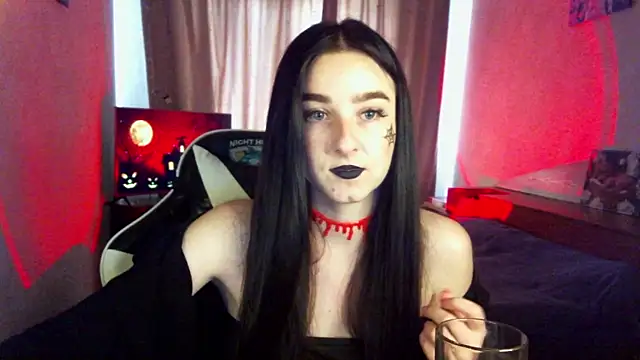 Snapshot of krisbadass chatting on 16, 10, 2025 krisbadass online show from 16, 10, 2025