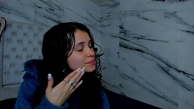 Ari and Storm online show from 6, 2, 2026