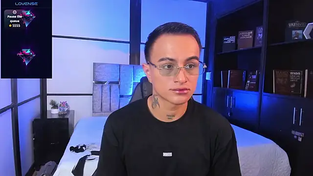 LiamDeep online show from 4, 3, 2026