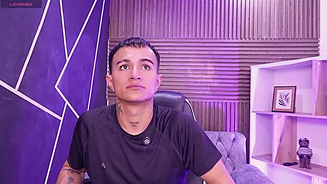 LiamDeep online show from 26, 2, 2026