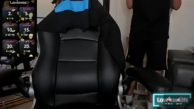 LiamDeep online show from 9, 11, 2025