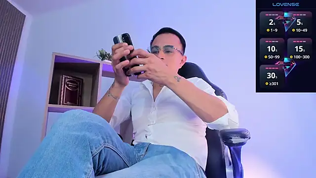 LiamDeep online show from 2, 3, 2026