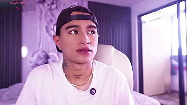 LiamDeep online show from 8, 2, 2026