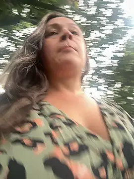 sophie lopez1 online show from 15, 2, 2026