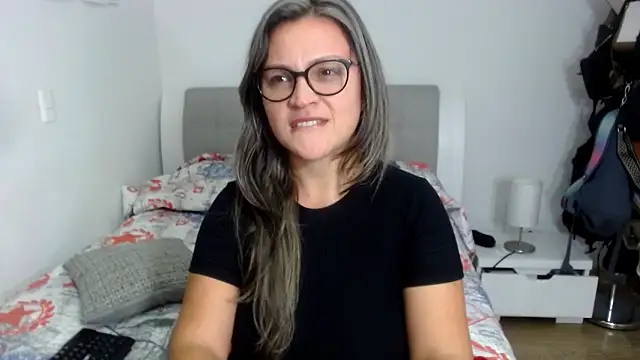 sophie lopez1 online show from 4, 2, 2026