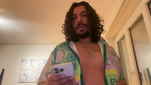 Snapshot of daddyvibes chatting on 21, 5, 2026 daddyvibes online show from 21, 5, 2026