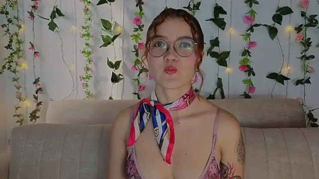 MiaWinxxx online show from 11, 9, 2025