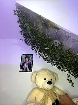 Melody rouxxx online show from 8, 10, 2025