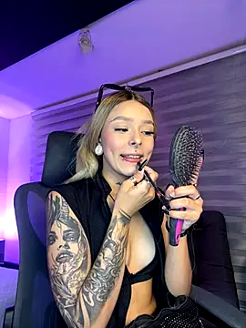 SkyThompson online show from 15, 11, 2025