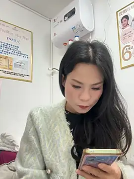 Baby-mmm online show from 11, 3, 2026