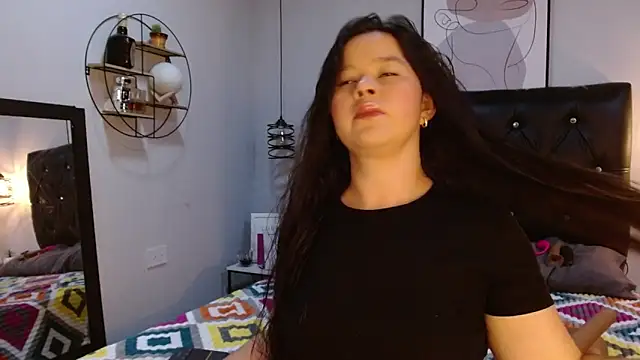 Sara Pasquel online show from 3, 10, 2025