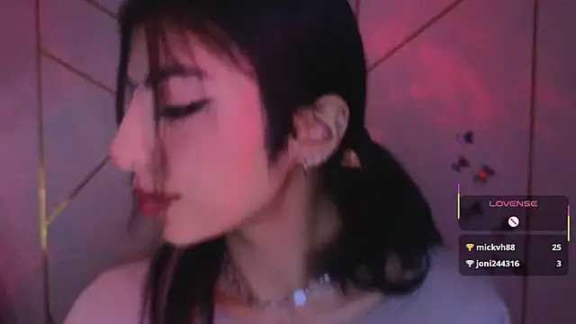 Hollyxx  online show from 16, 11, 2025