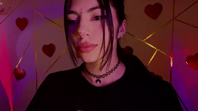 Hollyxx  online show from 11, 2, 2026