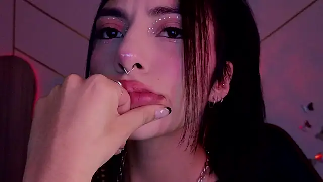 Hollyxx  online show from 26, 11, 2025