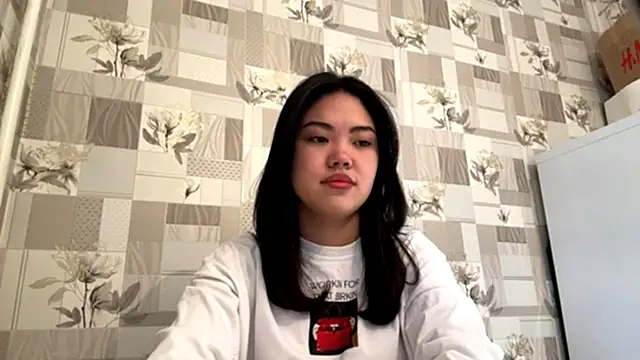 Snapshot of MIMIMary chatting on 10, 9, 2025 MIMIMary online show from 10, 9, 2025